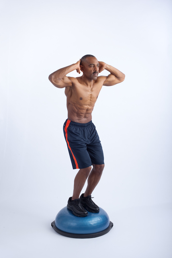 bosu squat 1