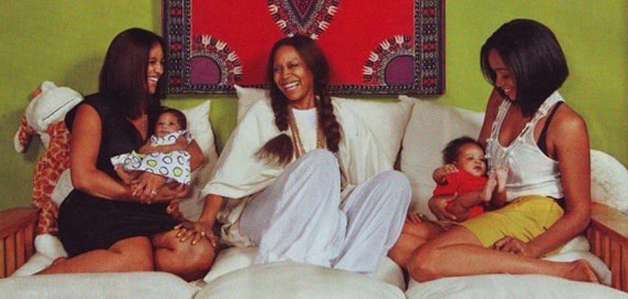 Erykah Badu doula