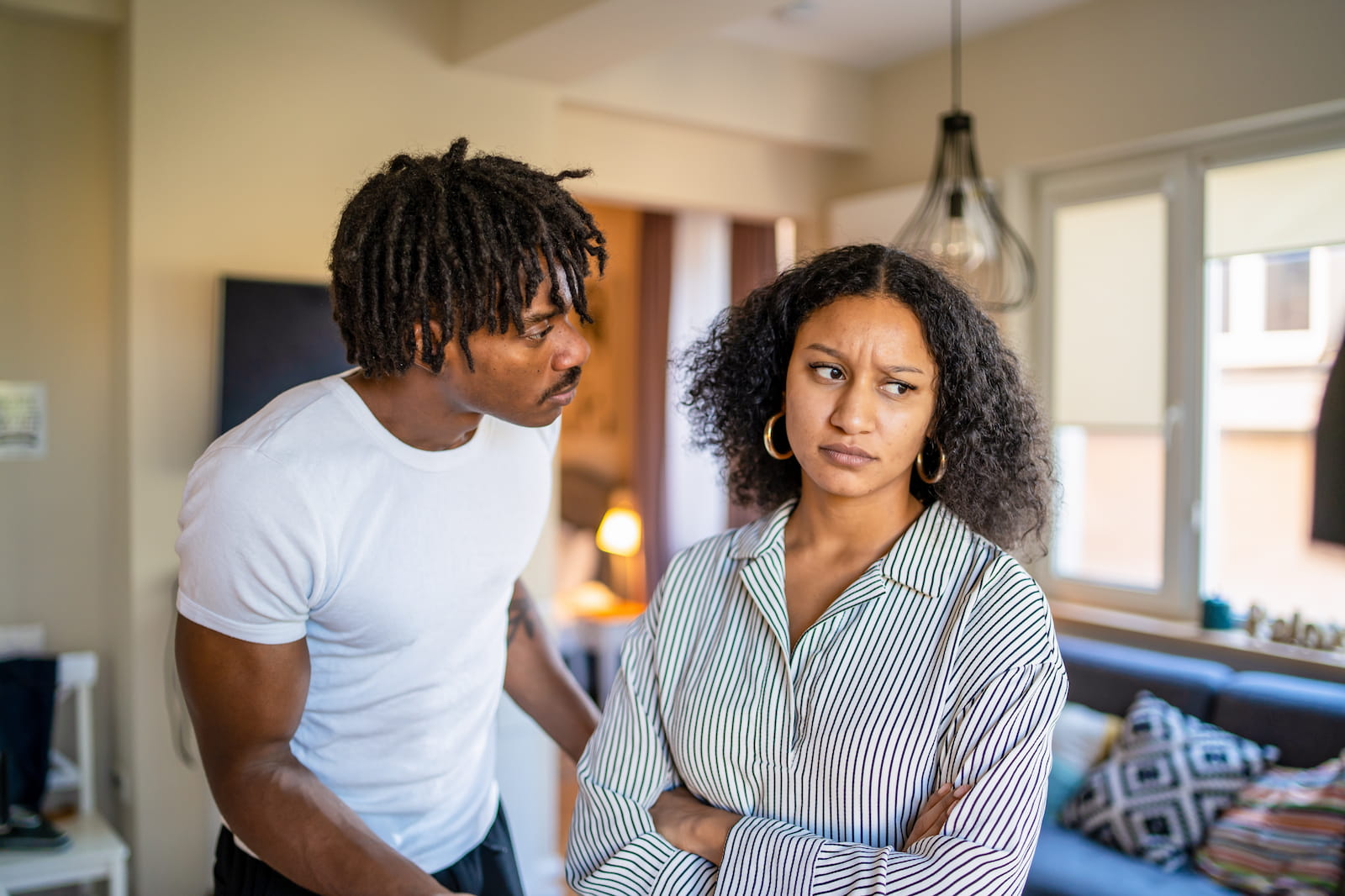 It’s Not ‘Just Playing’, Protective Or Love: 12 Signs You’re In An Abusive Relationship