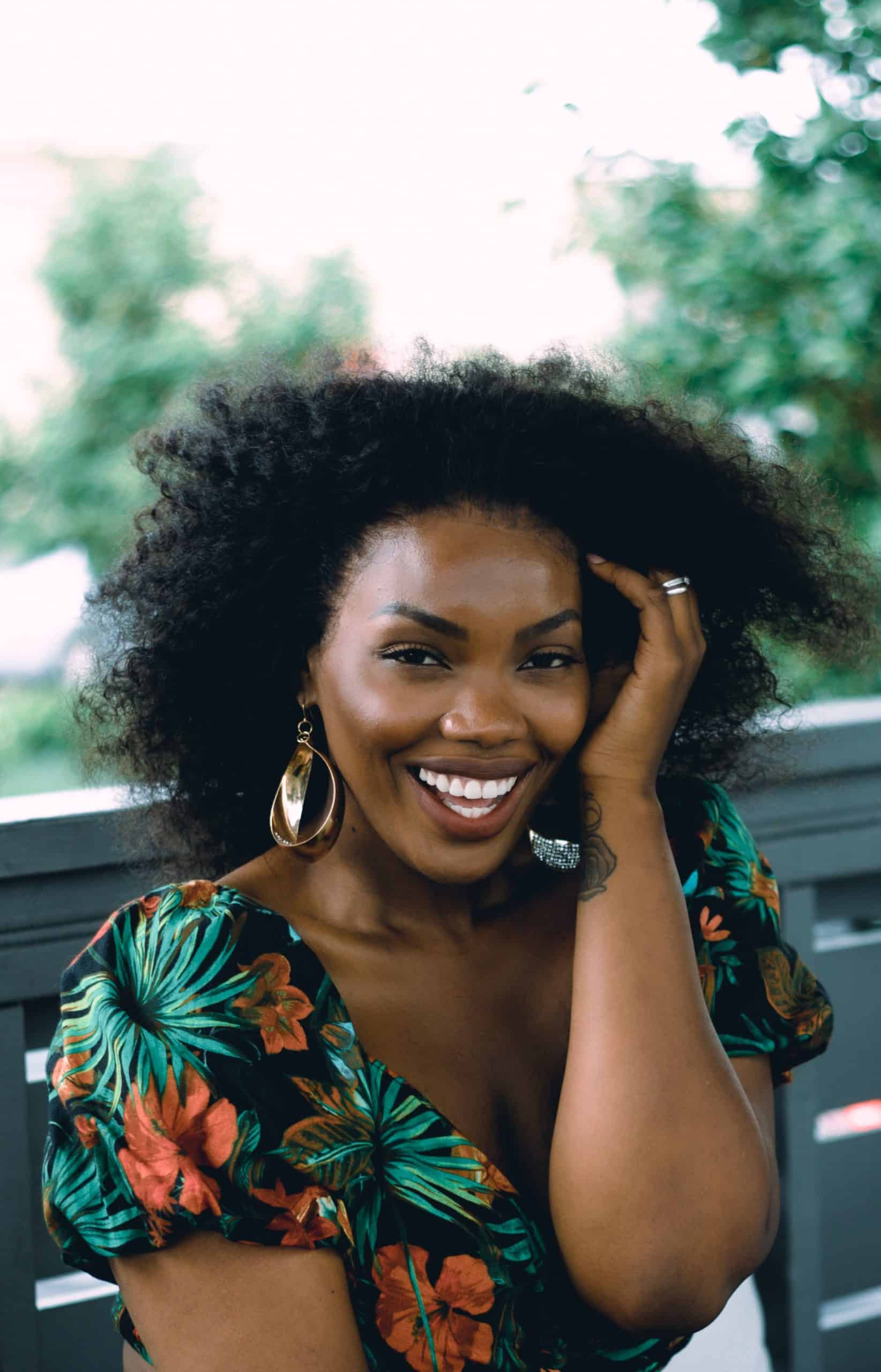 BLACK-OWNED KINKY CURLY HAIR EXTENSION COMPANIES