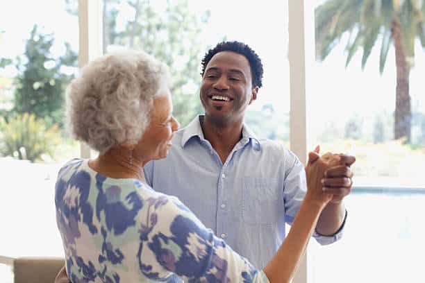 difference between dementia and Alzheimer's