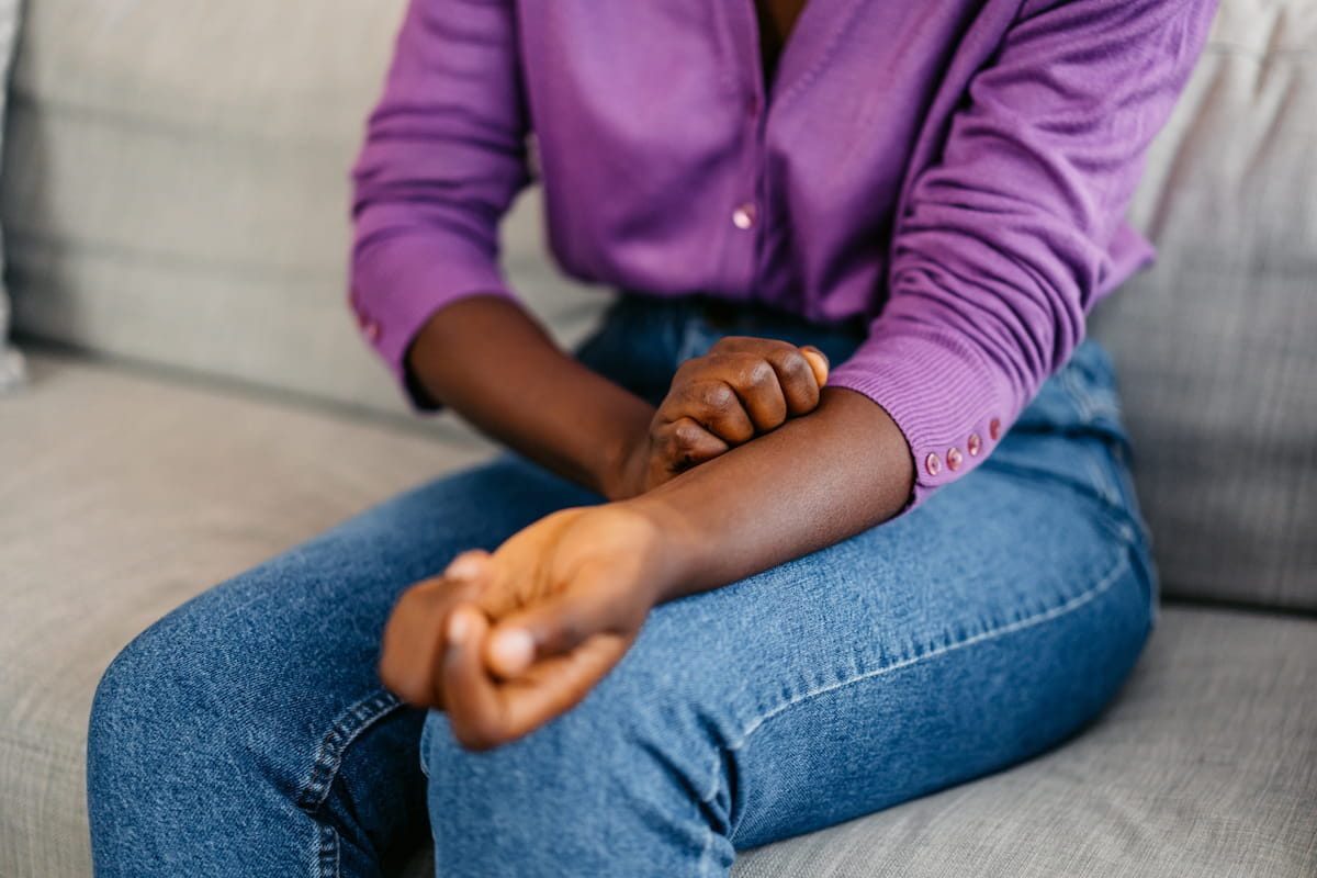 Living with HIV: How To Treat HIV Rashes