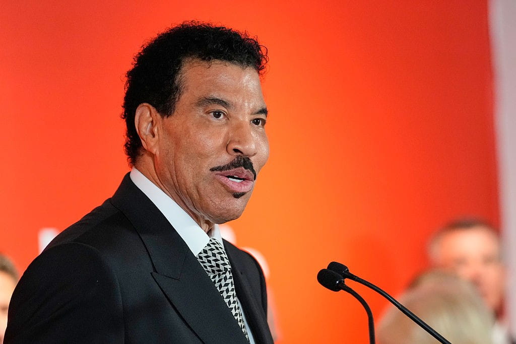 Music Legend, Lionel Richie, in ICU After Concert