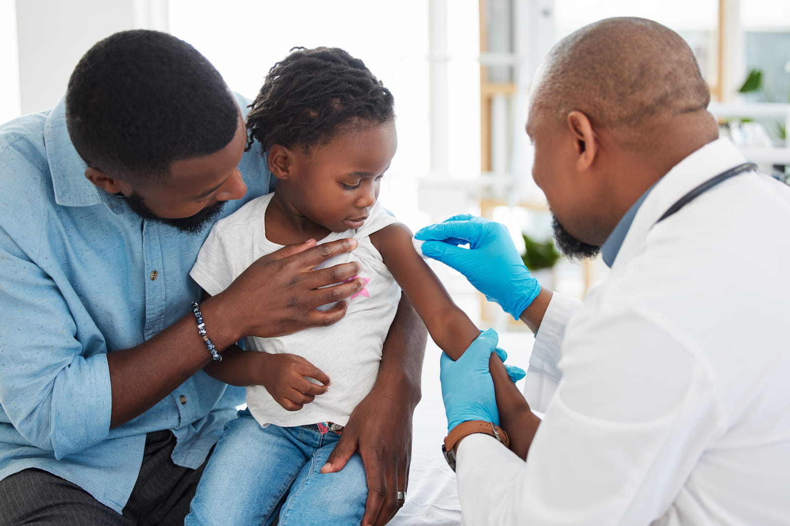 5 Ways to Take the Fear Out of Kids’ Vaccines